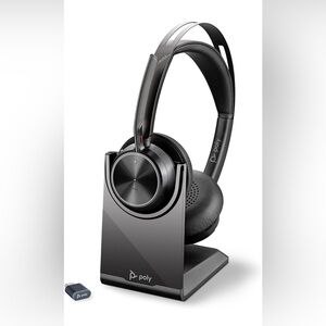 Poly - Voyager Focus 2 UC USB-C Headset with Stand